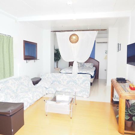 Holiday Homes Tsuboya 2Nd Naha Exterior photo